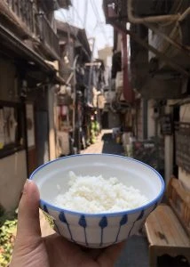 旦過市場で大学丼