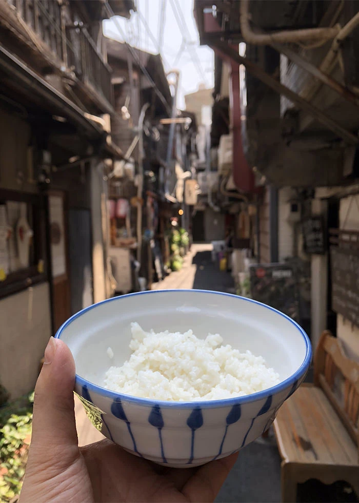 旦過市場で大学丼