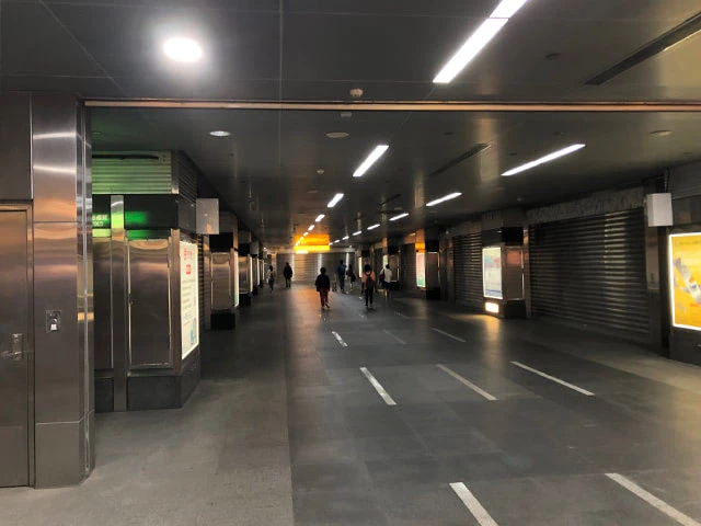 台湾の地下鉄駅構内